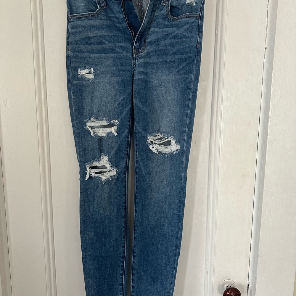 American Eagle Outfitters Super Hi-Rise Jeggings Crop Distressed